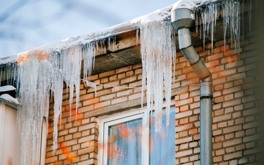 Winter Gutter Protection: Simple Tips for a Hassle-Free Season